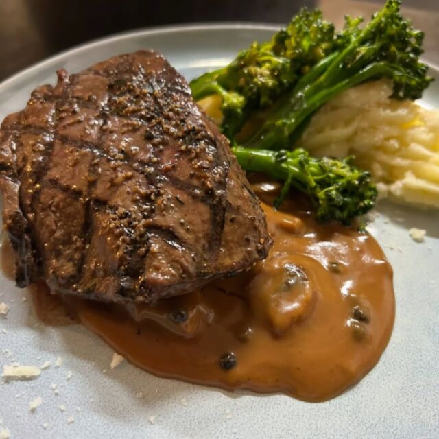 Weekend specials in La Bucca, Dunboyne 🍽  - Irish Flat Iron Steak 
- Chicken Roulade 
- Foie Gras  #WeekendSpecials #LaBucca #Dunboyne #steakdinner